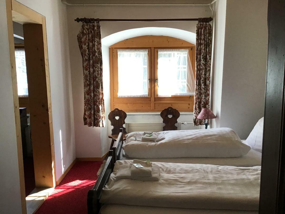 Hotel Piz Ela Bergun Ostrava Dış mekan fotoğraf