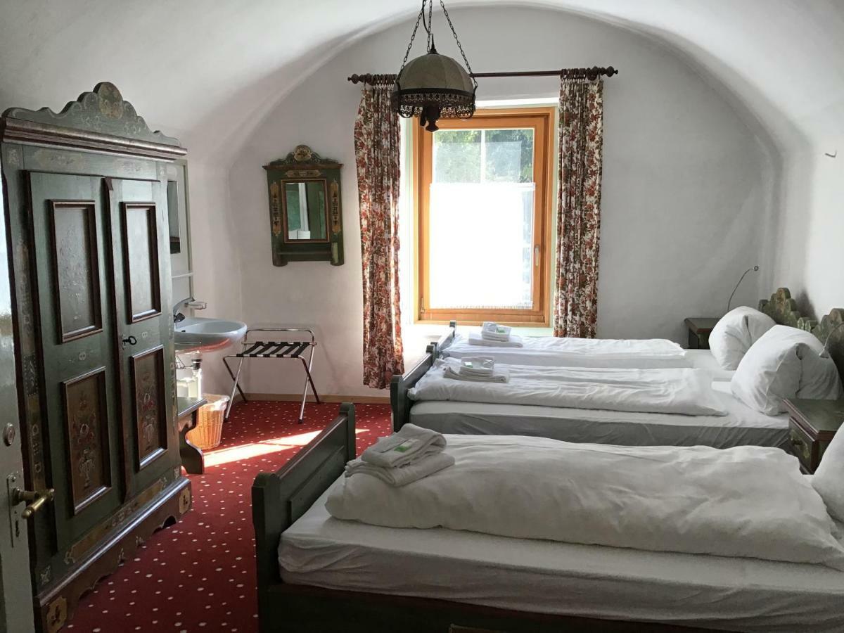Hotel Piz Ela Bergun Ostrava Dış mekan fotoğraf