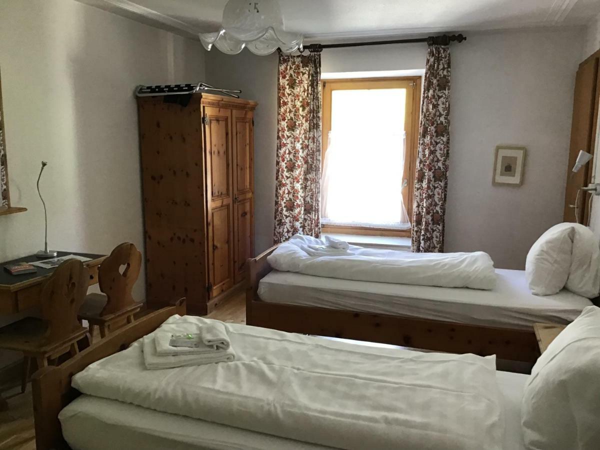Hotel Piz Ela Bergun Ostrava Dış mekan fotoğraf