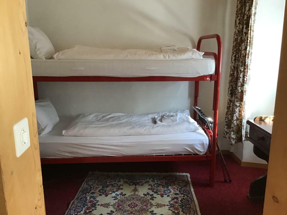 Hotel Piz Ela Bergun Ostrava Dış mekan fotoğraf